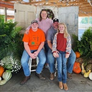 Meet your Posher, Angela